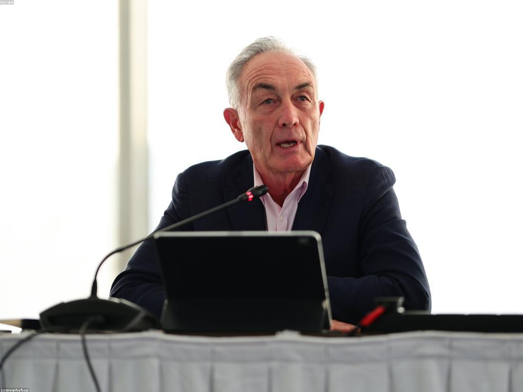 អត្ថប្រយោជន៍នៃការជាប់ជាមួយសង្គម